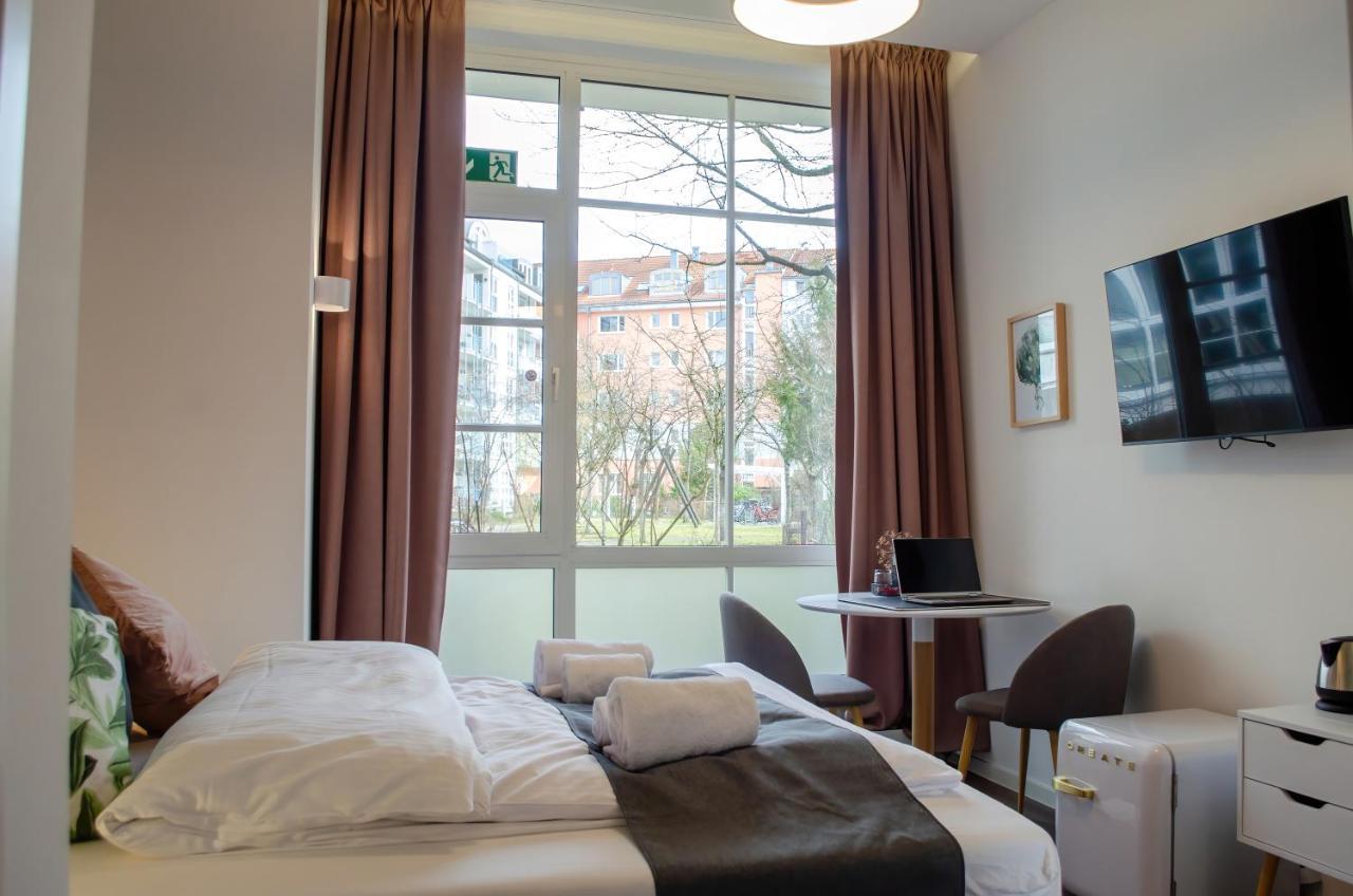 Homely Stay Studio 8 - Relaxed Self-Check-In Room In ميونيخ المظهر الخارجي الصورة
