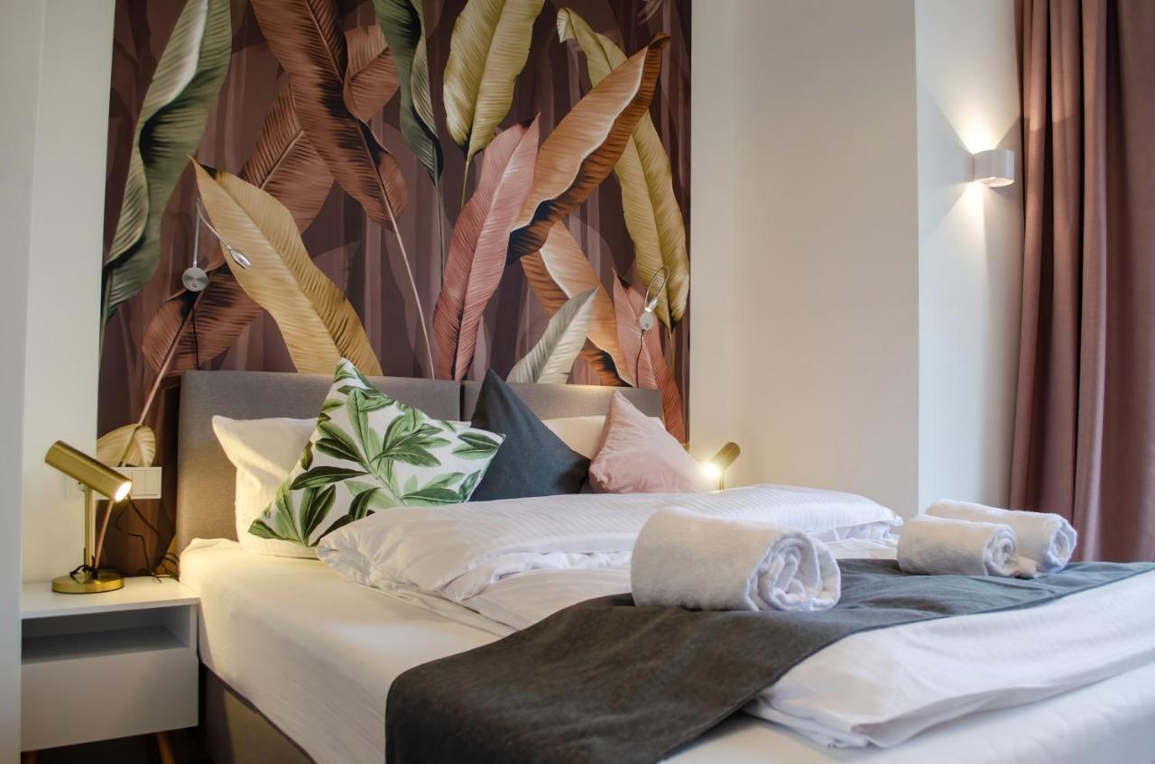 Homely Stay Studio 8 - Relaxed Self-Check-In Room In ميونيخ المظهر الخارجي الصورة