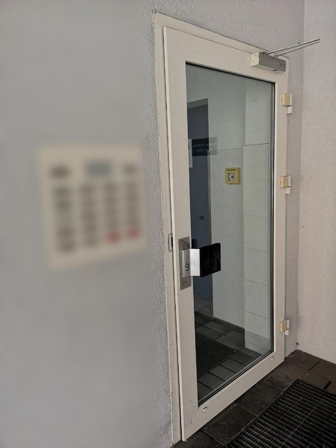 Homely Stay Studio 8 - Relaxed Self-Check-In Room In ميونيخ المظهر الخارجي الصورة